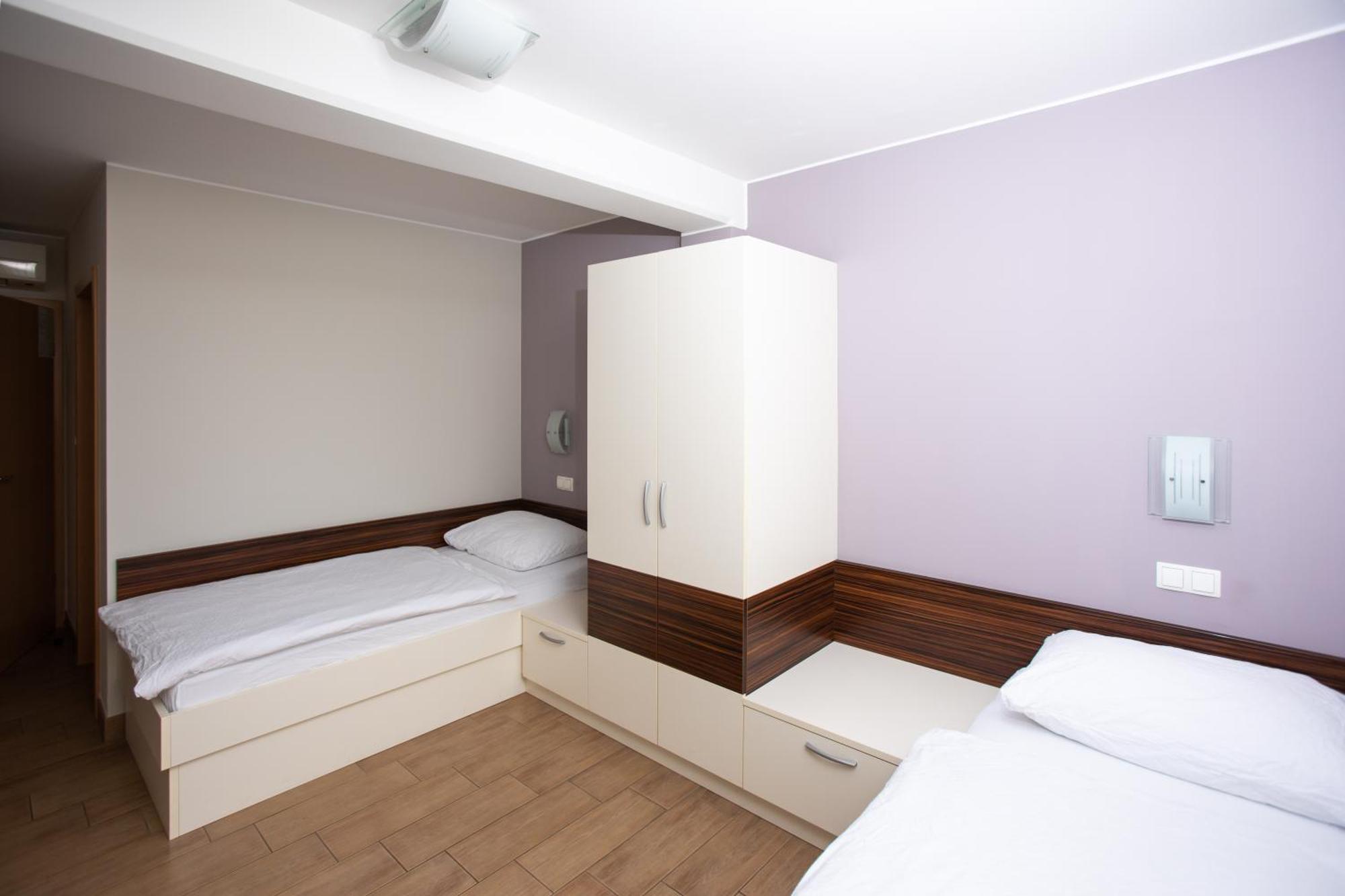 Rooms En Krajcar ツェルクニツァ エクステリア 写真
